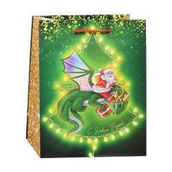 Бумажный пакет для сувенирной продукции с ламинацией, с шириной основания 17,8 cм.