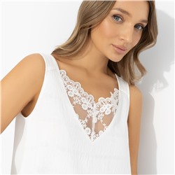 Топ , который подходит ко всему, Белый лотос