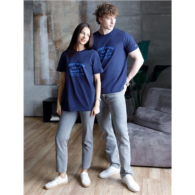 Футболка из премиального хлопка с авторским принтом