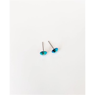 Серьги-гвоздики