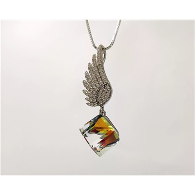 Подвеска с кристаллами Swarovski