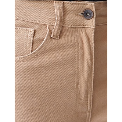 Джинсы из эластичного денима