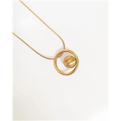 Кулон на цепочке