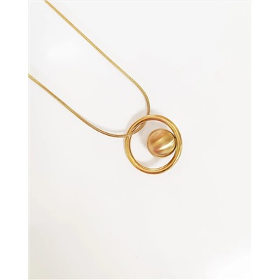 Кулон на цепочке