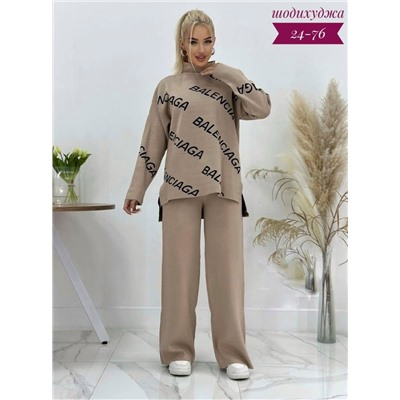 Спортивный костюм #23113683