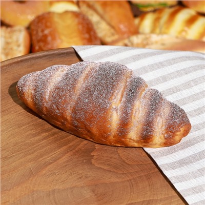 Муляж «Круассан», 14×5×8 см