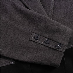 Жакет с контрастными швами, Решительный ход