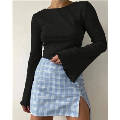 Кофта с рукавами клеш V