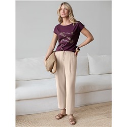 Нарядная футболка с блестящим принтом