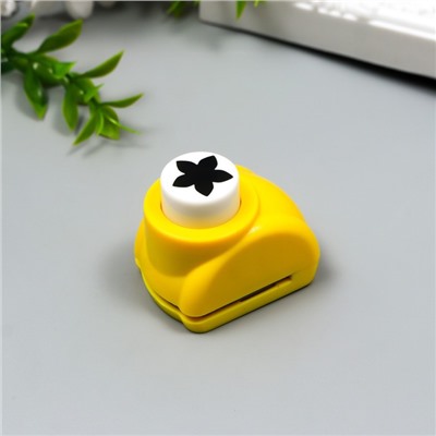 Набор фигурных дыроколов в сундучке и для обработки края 10 шт., 19×17×5, МИКС