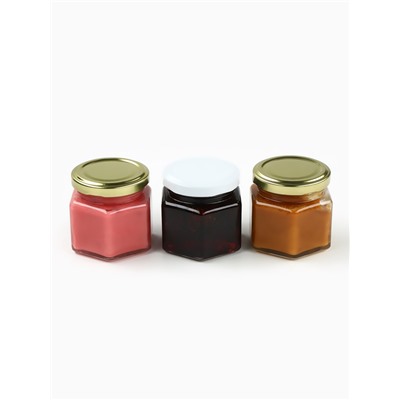 Подарочный новогодний набор «Золотая коллекция»: чай травяной 25 г × 3 шт., варенье с шишками 100 мл., крем-мёд 120 г × 2 шт.