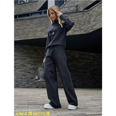 Спортивный костюм #23043452