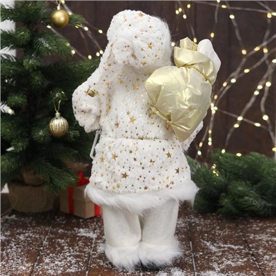 Дед Мороз под ёлку «Зимнее волшебство. Новогодняя игрушка в шубке, с фонарём», 45 см