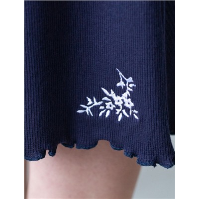 Укороченные брюки с поясом на резинке из фактурного трикотажа в рубчик с вышивкой