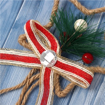 Украшение ёлочное «Зимнее волшебство. Жанр», новогоднее, 28×10 см, в виде звезды