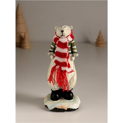 Фигурка полистоун «Медведь в полосатом свитере и шарфе», 7×6.5×16 см, МИКС