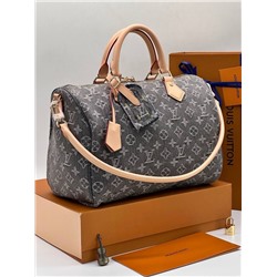 Джинсы #22948042