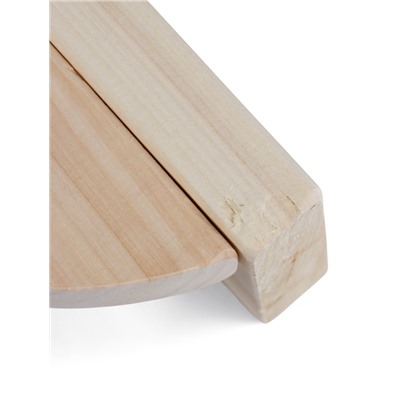 УЦЕНКА Зеркало резное с 2 полками и 3 крючками, 70×45×10 см