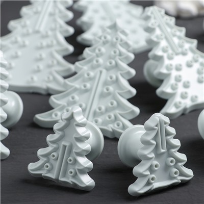 Набор печатей для теста и марципана Доляна «Ёлочка», 8 шт., d=4/6/8,5/10 см, h=3.5 см