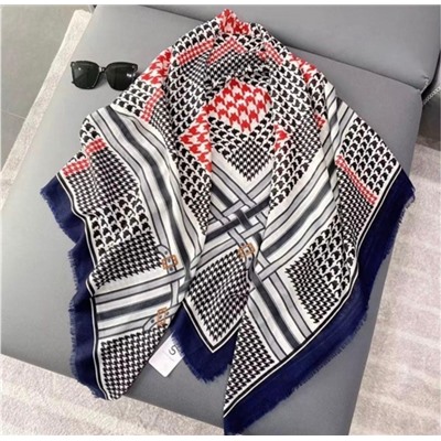 Платок #23052906