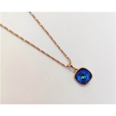 Подвеска с кристаллами Swarovski