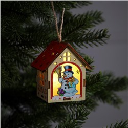 Ёлочная игрушка «Домик со снеговиком», 8×7×6 см, 1 LED, от батареек, свечение тёплое белое