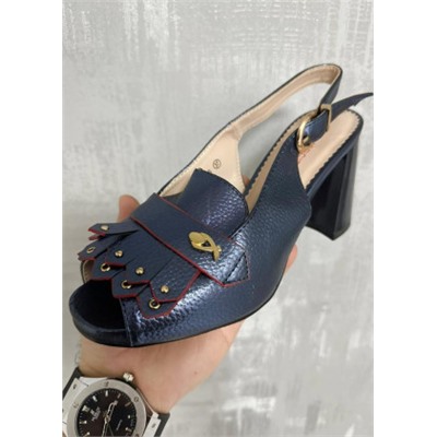 Босоножки на каблуке #23023100