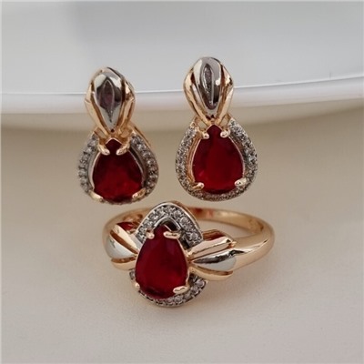 Комплект ювелирной бижутерии коллекция "Дубай" серьги и кольцо 19 р, покрытие позолота, вставка: фианиты, цвет: красный и прозрачный, арт.215.525-19