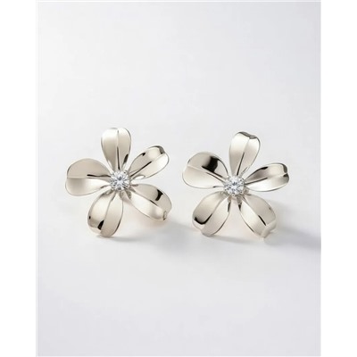 Стильные серьги