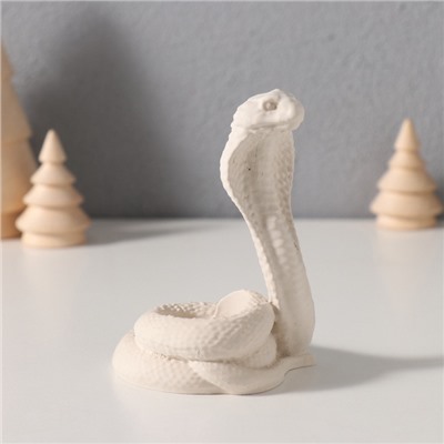 Подставка для благовоний, конусов «Кобра королевская», 6.5×6×9 см, белый