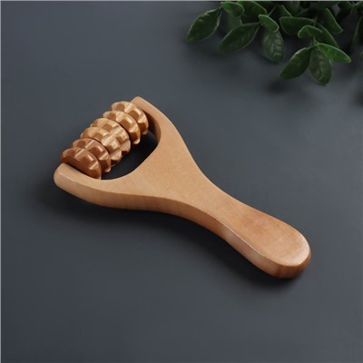 Массажёр роликовый, деревянный, с ручкой, универсальный, 14.5×8×3 см, 3 барабана