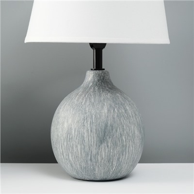 Лампа настольная «Тезис» 1×40 Вт Е14 серый 20×20×32 см