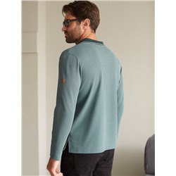 Лонгслив из фактурного трикотажа с плетеным воротником поло с застежкой на пуговицы