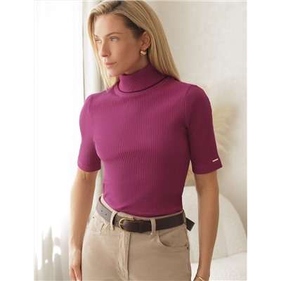 Водолазка из фактурного трикотажа в рубчик