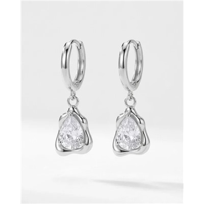 Стильные серьги