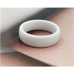 Кольцо с матовой керамикой