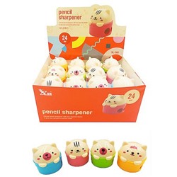 Точилка пластиковая двойная с контейнером "Котики", 4 диз. ассорти в дисплее 71198 Centrum