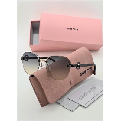 Женские солнцезащитные очки #22931361