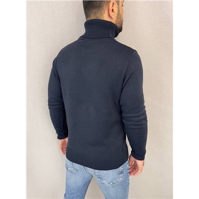 Свитер мужской