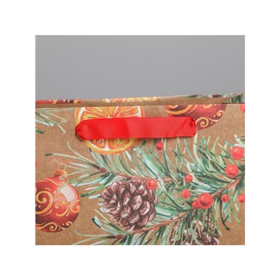 Пакет подарочный новогодний крафтовый «Новогодние шарики», MS 23×18×10 см