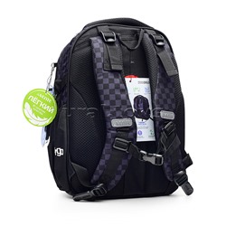 Рюкзак "Ergo. Super Spy" школьный 39x28x20 см (18 л) 600 г, 2 отделения на молнии, одно с уплотненным отделением для ноутбука до 15 дюймов и книг и карманом для учебников, второе с органайзером и карабином для ключей, передний карман на молнии с сетчатым