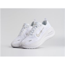 Кроссовки Nike Vomero 18