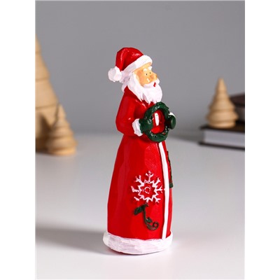 Фигурка полистоун «Дед Мороз в красном кафтане с венком или домиком», 5×4.5×14 см, МИКС