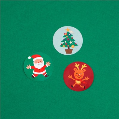 Наклейки новогодние в рулоне «Новогодний праздник», 500 шт., 2.5×2.5 см