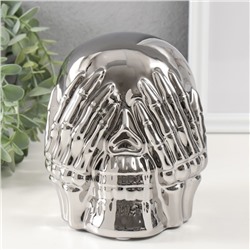 Фигурка керамика «Череп с кистями на глазах», серебро, 13.5×14×15 см