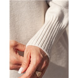 Платье из пряжи с кашемиром