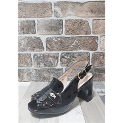 Босоножки на каблуке #20372941