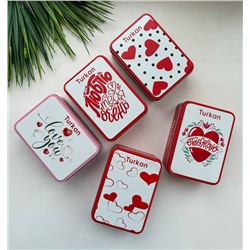 Подарочные женские носки в железной коробке