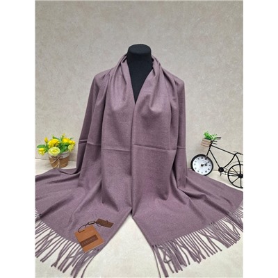 Тёплый палантин, цвет пудра