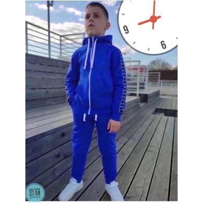 Спортивный костюм #22471181